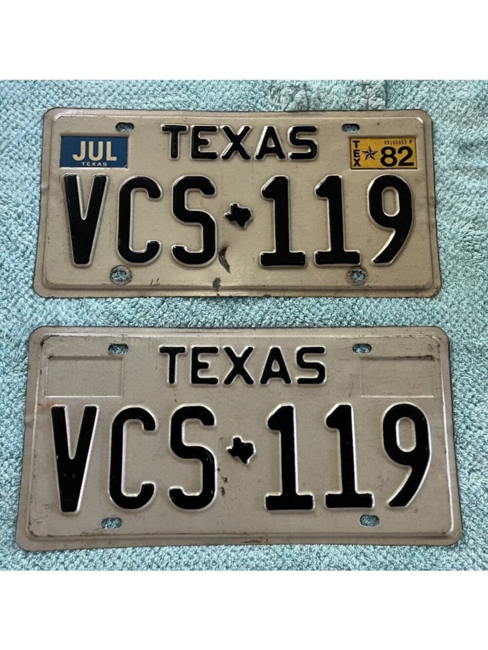 2  TEXAS License Plate 1982 Plates Matched Set VCS 119 Tag Matching Pair